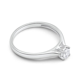 18ct White Gold Diamond Ring