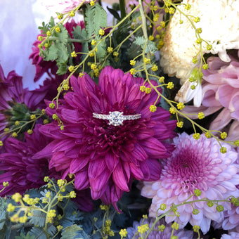 18ct White Gold Ring With 1 Carat Of Brilliant Cut Diamonds