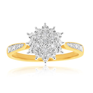 9ct Yellow Gold Diamond Ring Set With 7 Round Diamonds