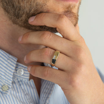 9ct Yellow Gold Diamond Gents Ring