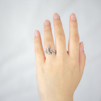 Sterling Silver Cubic Zirconia Leaf Ring