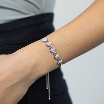 Silver Heart Bracelet with 15 Diamonds